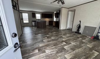 9123 E Pine Rd, Bloomfield, IN 47424
