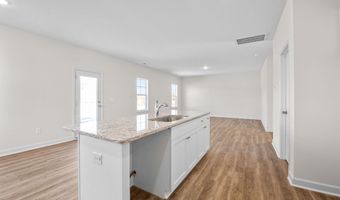 544 Ashley Heights Dr, Aberdeen, NC 28315