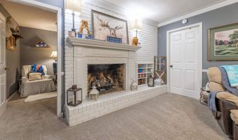 910 CHEROKEE Trl, Anniston, AL 36206