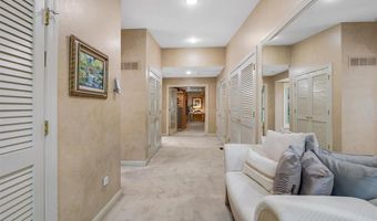 436 Shadowridge Ct, Ballwin, MO 63011