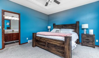3302 Brook Holw, Asbury, IA 52002