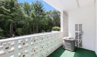 143 Hoffman Ave 205, Cranston, RI 02920