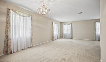 47 Fayette Ln, Aberdeen, NJ 07747