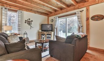 46 Oak Hill Rd, Brookline, NH 03033