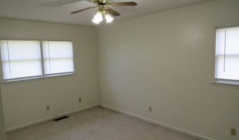 87 Spruce Tree St, Barbourville, KY 40906