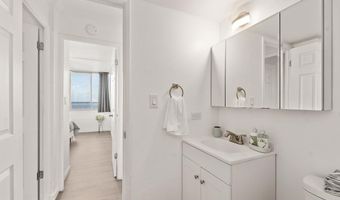 111 KAHULUI BEACH Rd A220, Kahului, HI 96732