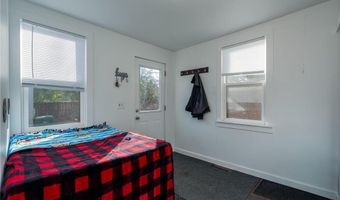 301 S Main St, Janesville, MN 56048
