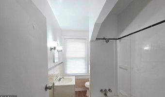 968 E WOODLAWN Ave, Philadelphia, PA 19138
