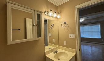 107 Acorn Ln, Batesville, MS 38606