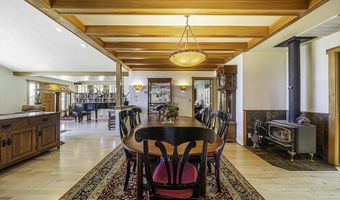 2815 Dead Indian Memorial Rd, Ashland, OR 97520