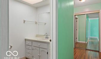 813 Boulder Rd, Indianapolis, IN 46217