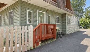 42680 N Lake Dr, Antioch, IL 60002