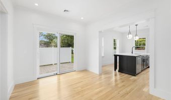 35 Anchor Way, Newport, RI 02840