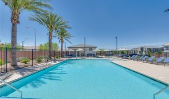 20 Barbara Ln 13, Las Vegas, NV 89183