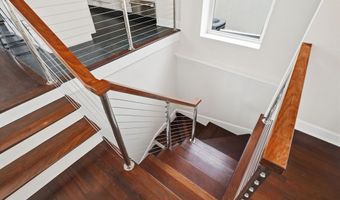 155 W 9th St 1, Boston, MA 02127