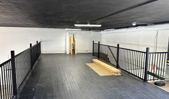 114 N Market St, Benton, AR 72015