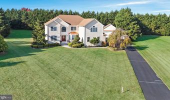 222 SILVER BIRCH Ln, Bear, DE 19701