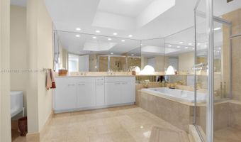 21055 Yacht Club Dr 2310, Aventura, FL 33180