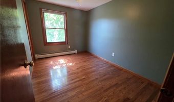 114 Florida Ave, Cranston, RI 02920