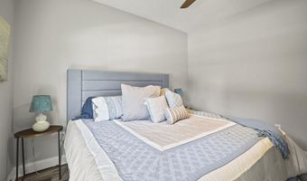 121 Grande View Dr, Biloxi, MS 39531