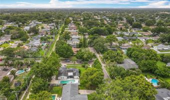 404 BROADVIEW Ave, Altamonte Springs, FL 32701