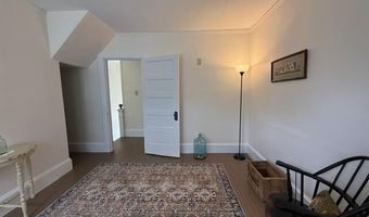 51 Broadway St, Baileyville, ME 04694