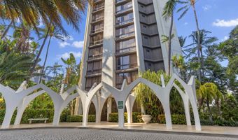 300 Wai Nani Way Ii/716, Honolulu, HI 96815