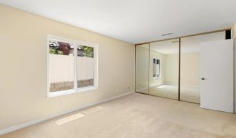 8761 Menkar Rd, San Diego, CA 92126