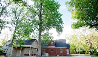 202 Creek Dr, Batesville, MS 38606
