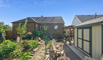 3618 SW 9th St, Des Moines, IA 50315