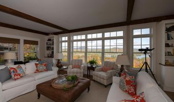 68 Ridge Rd, Ashland, NH 03217