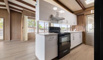 2335 Aumakua St, Pearl City, HI 96782