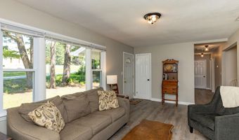 438 N Hickory St, Angier, NC 27501