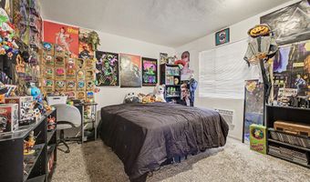924 E GRANADA Ave, Apache Junction, AZ 85119