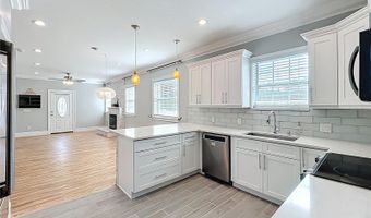 731 GUERNSEY St, Orlando, FL 32804