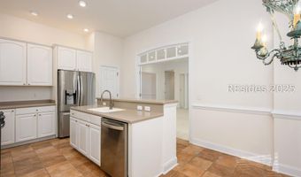 7 Crescent Cir, Bluffton, SC 29910