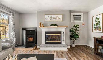 5 Ben Farnsworth Rd, Brookline, NH 03033