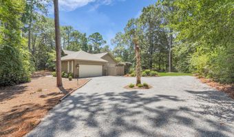 4 Egret Dr, Beaufort, SC 29907