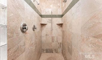 6584 N Antler Pl, Boise, ID 83703