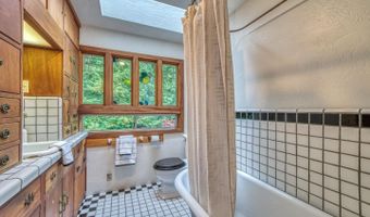 9013 Rhodes Ave, Aptos, CA 95003