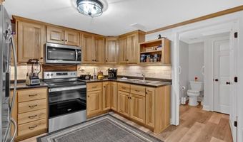 28 Golden Eagle Dr, Adairsville, GA 30103