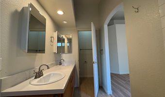 879 Cline Cellars Ave, Las Vegas, NV 89123