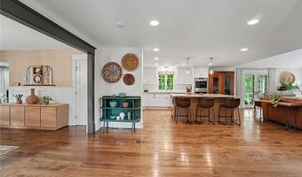 6600 Dye Rd, Akron, NY 14001