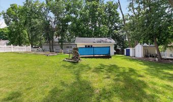 1035 Fairview Ave, Alma, MI 48801