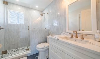 199 11th St, Avalon, NJ 08202