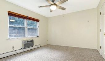 7 King James Ln, Atlantic Highlands, NJ 07716