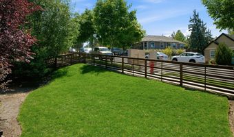 968 NE Paula Dr, Bend, OR 97701