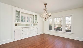 141 Storer Ave, Akron, OH 44302