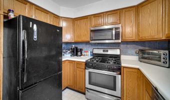 763 Highview Ct, Antioch, IL 60002