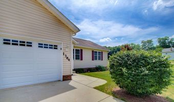 1364 Killian Rd, Akron, OH 44312